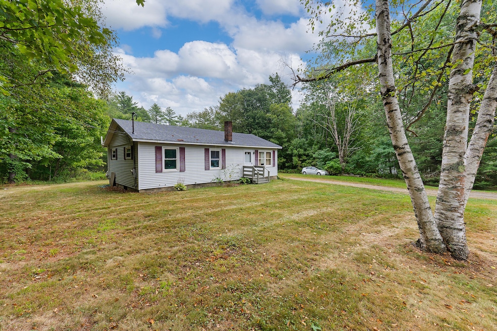 692 E Pittston Rd, Pittston, ME 04345 - photo 1