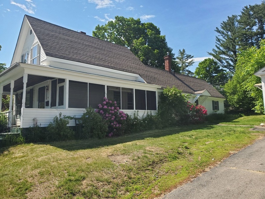 11 West St, Tilton, NH 03276 - photo 1