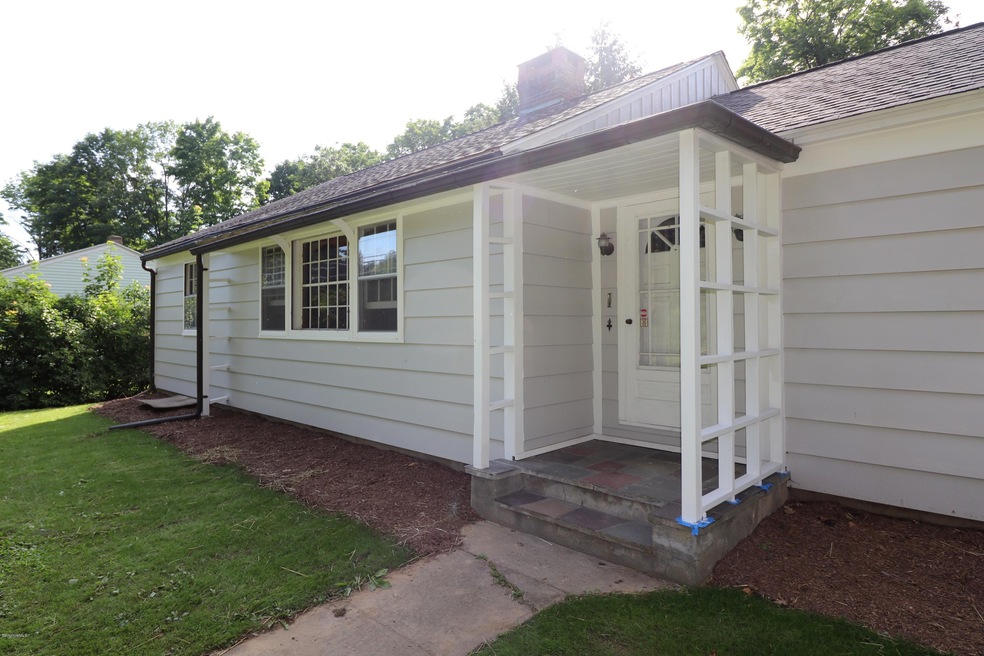 115 Maple Ave, Great Barrington, MA 01230 - photo 1