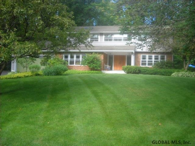 4 Graffunder Dr, Albany, NY 12204 - photo 1