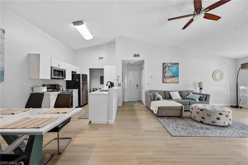 For Sale $214,900 • Co-Listing Agent