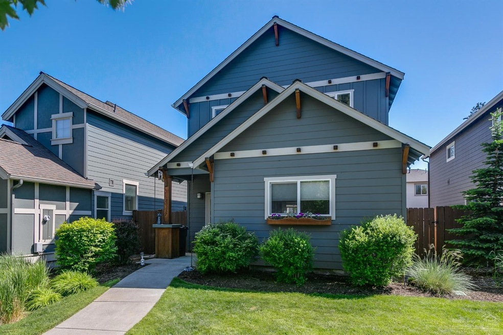 20257 Hufflepuff Ct, Bend, OR 97702 - photo 1