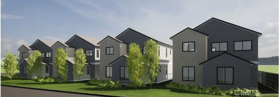 For Sale $525,000 • Co-Listing Agent