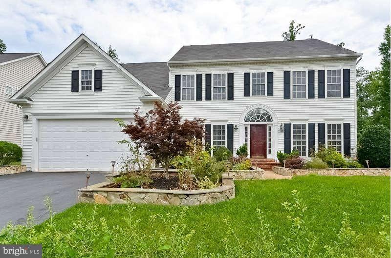 1894 Powells Landing Cir, Woodbridge, VA 22191 - photo 1