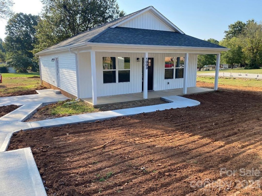 1003 Adams St, Statesville, NC 28677 - photo 1