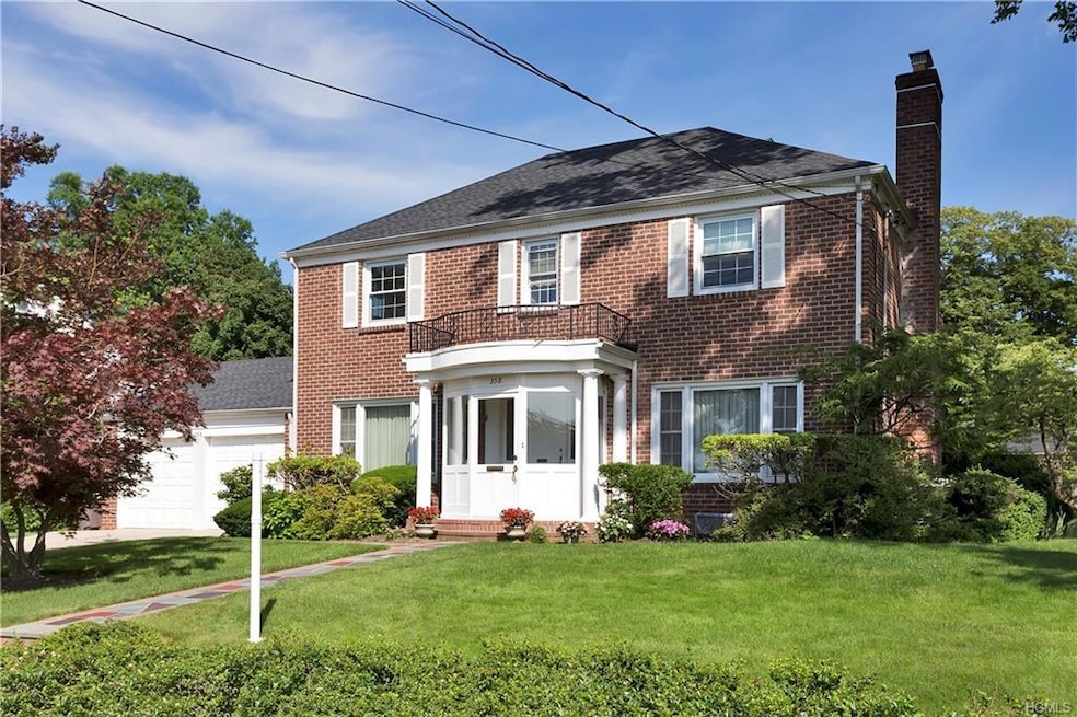 358 Kneeland Ave, Yonkers, NY 10704 - photo 1