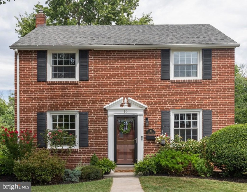 19 Grove Place, Havertown, PA 19083 - photo 1