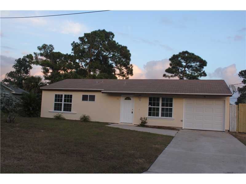 104 High Ct, Sebastian, FL 32958 - photo 1