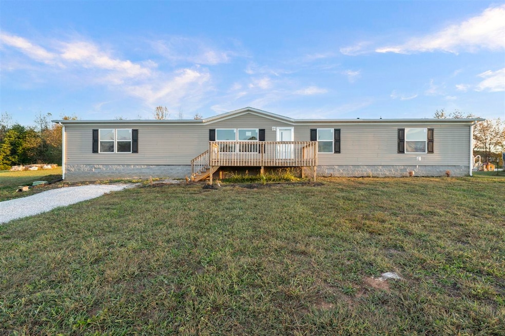 43 Chestnut St, Smiths Grove, KY 42171 - photo 1