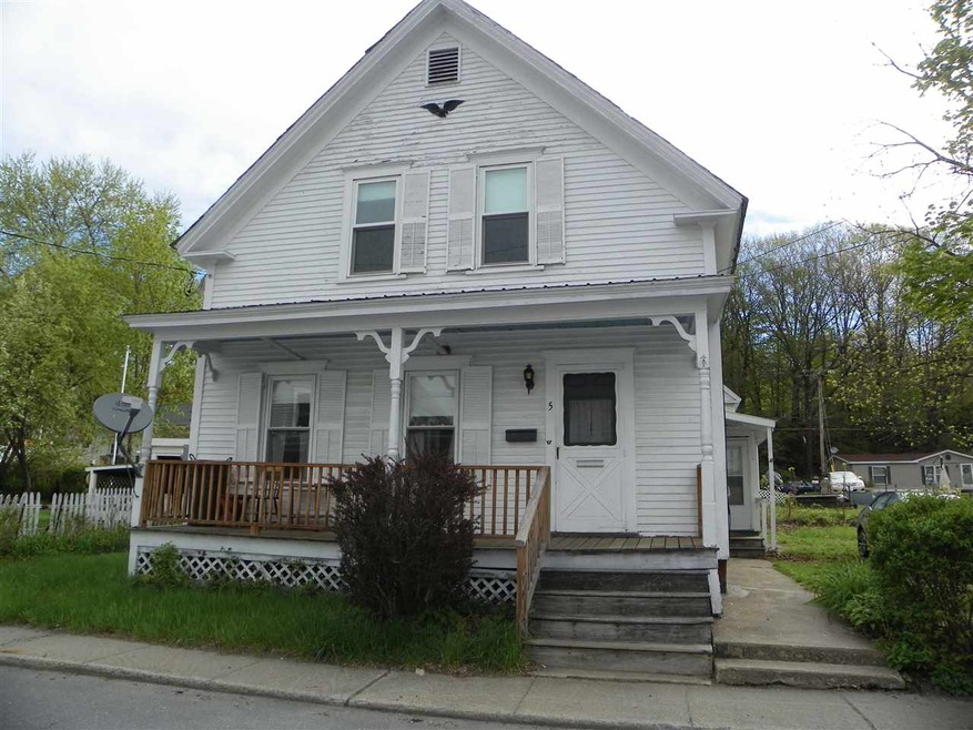 5 Center St, North Walpole, NH 03609 - photo 1