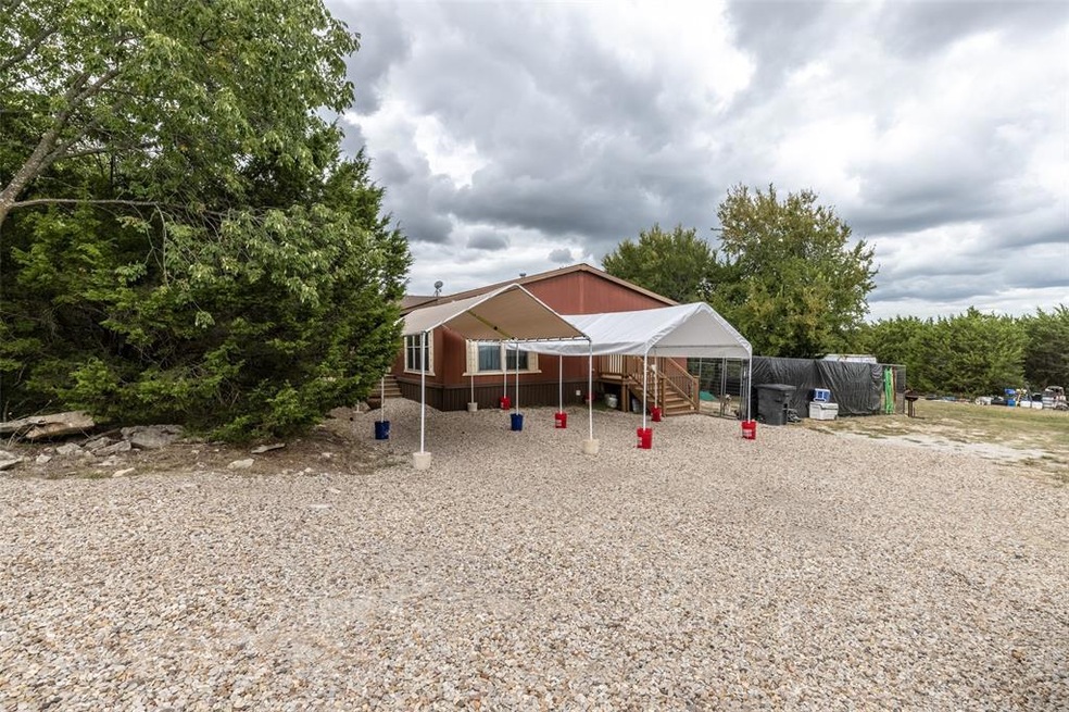 116 Jade Ct, Weatherford, TX 76087 - photo 1