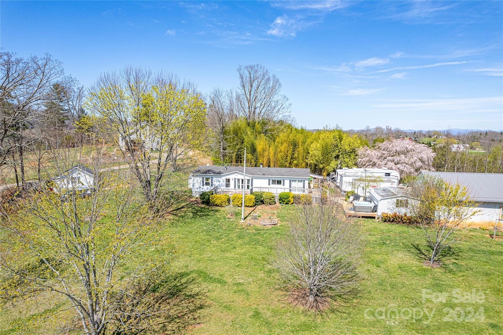 687 Newfound Rd, Leicester, NC 28748 - photo 1