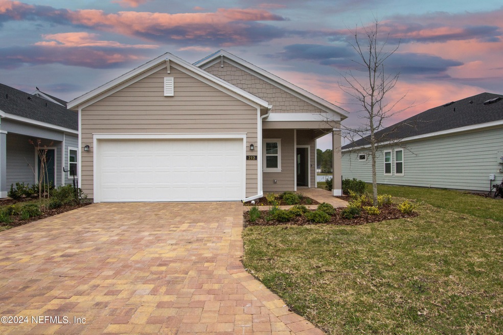 212 Lake Sinclair St, St. Augustine, FL 32084 - photo 1