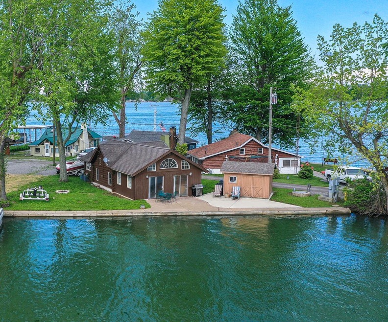 2 Artist Island Aerial-4 copy