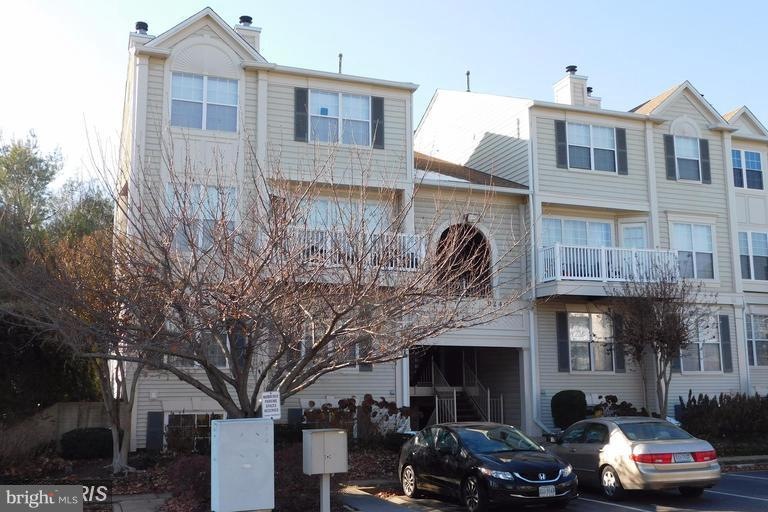 9242 Cardinal Forest Ln unit 9242A-, Lorton, VA 22079 - photo 1
