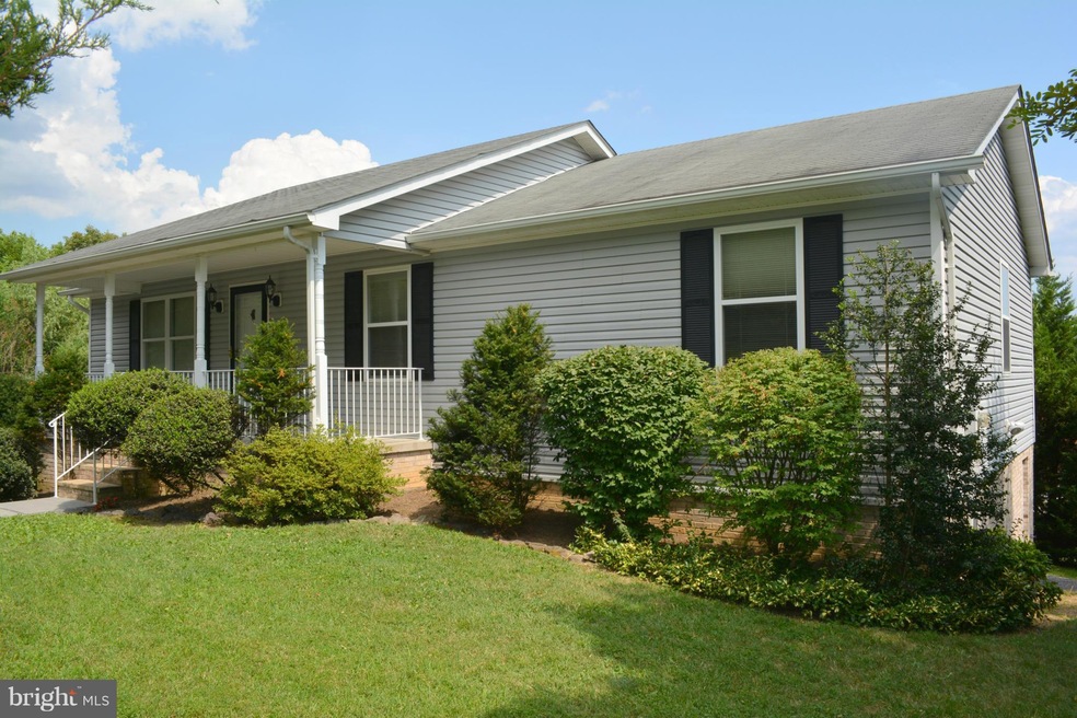 1260 Valley View Dr, Front Royal, VA 22630 - photo 1