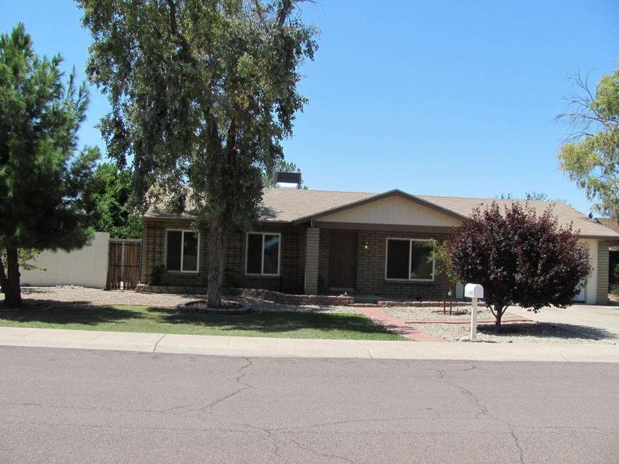 3936 S Westfall Dr 001
