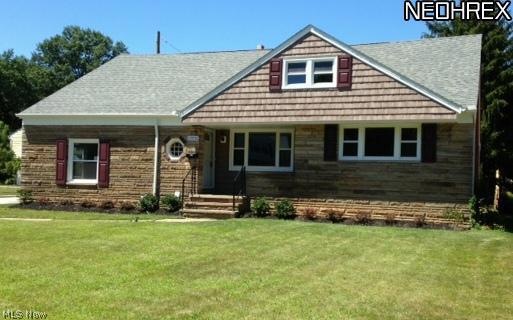 23931 Effingham Blvd, Euclid, OH 44117 - photo 1