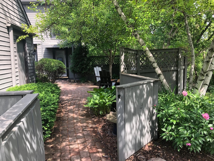 4967 Kensington Gate, Excelsior, MN 55331 - photo 1