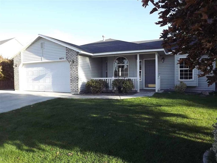 825 W Georgia Ave, Nampa, ID 83686 - photo 1