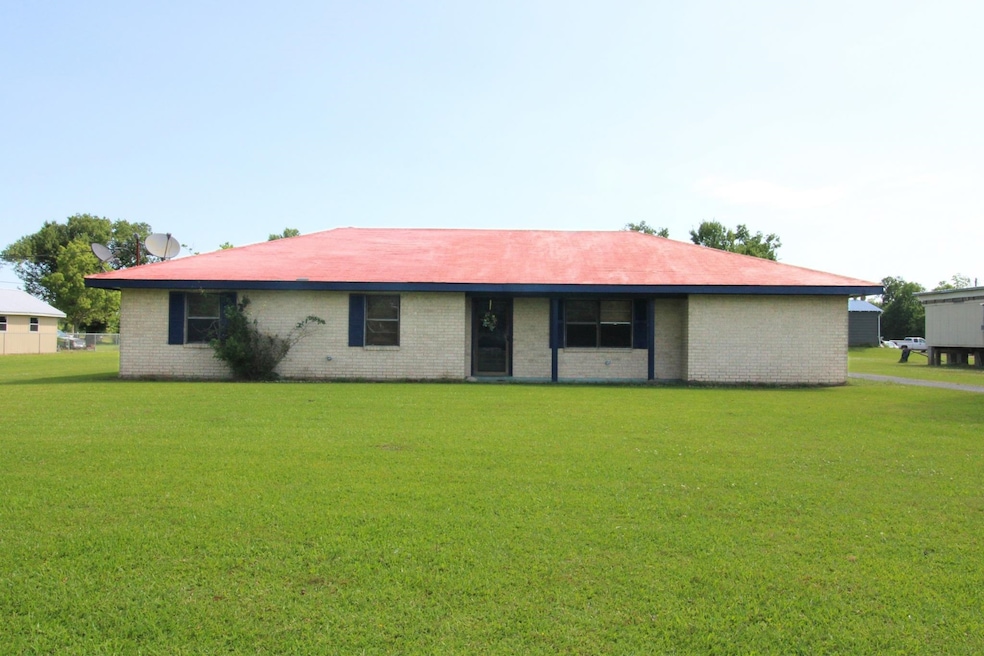 For Sale $140,000 • Co-Listing Agent