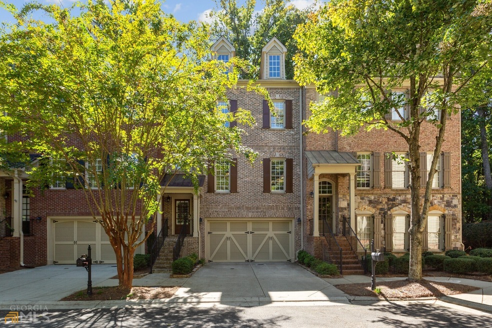 Serene Craftsman Townhome, STEPS from Shops and Re