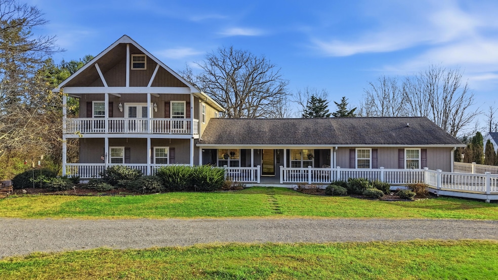 7 Kathy Ln, Lookout Mountain, GA 30750 - photo 1