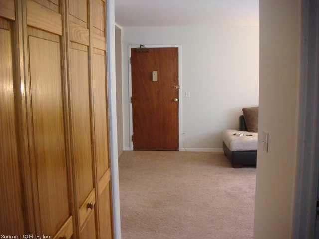54 Briarwood Ln unit A, Branford, CT 06405 - photo 1