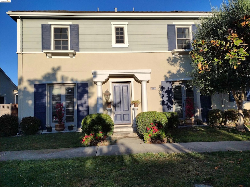 Sold $1,850,000 • Co-Listing Agent