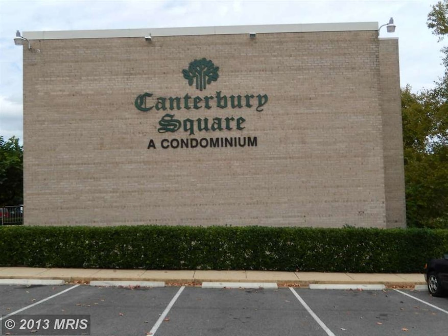 23 Canterbury Square unit 102, Alexandria, VA 22304 - photo 1