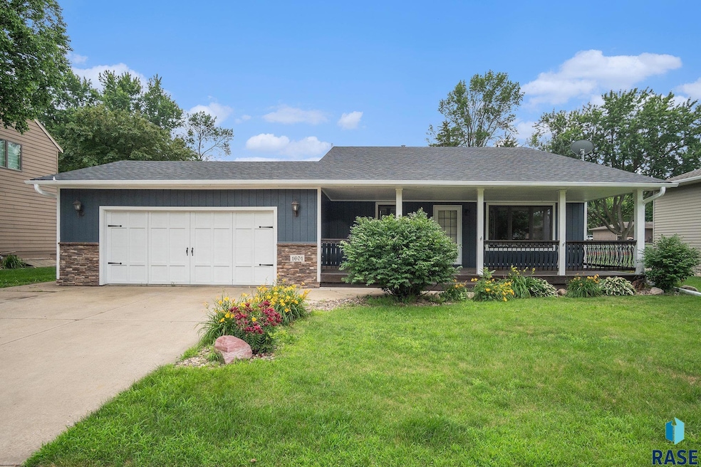 Sold $345,000 • Co-Listing Agent