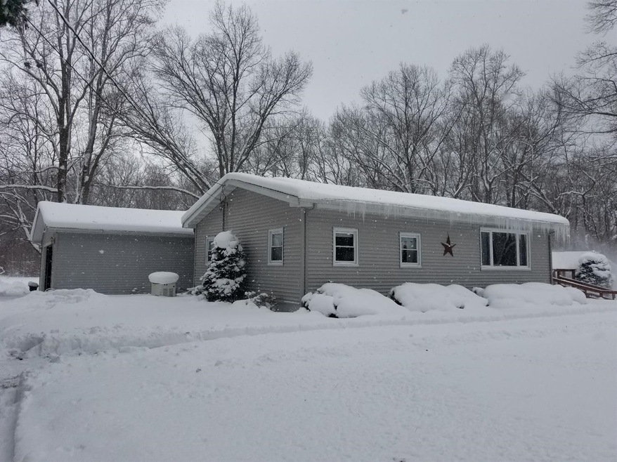 4277 N 630 W, La Porte, IN 46350 - photo 1