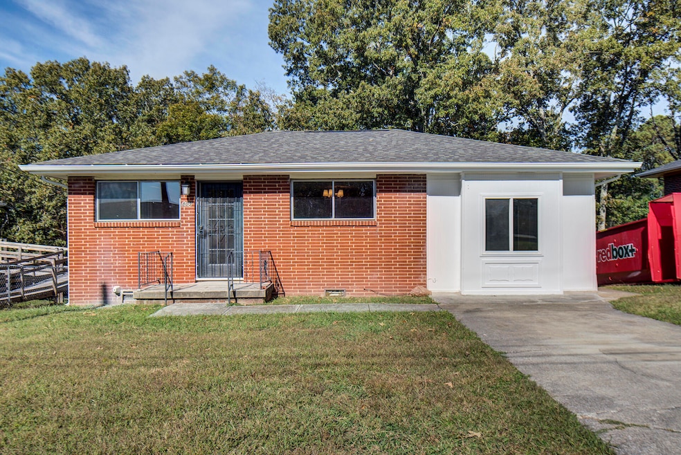 For Rent $1,600/month • Co-Listing Agent