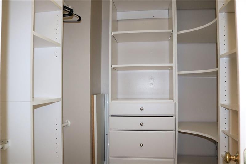 1232 Fieldcrest Ct, Suwanee, GA 30024 - photo 1