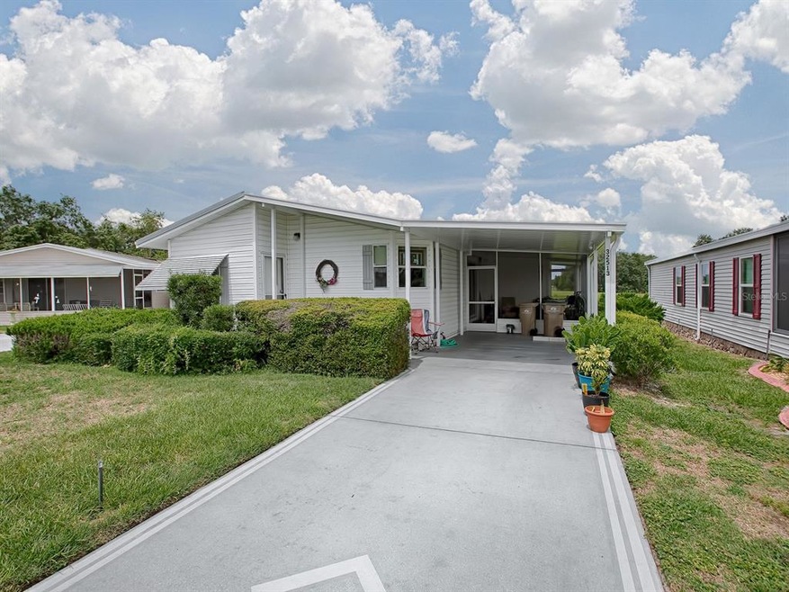 FANTASTIC 2 BEDRM/2BTH IN PENNBROOKE FAIRWAYS!!!