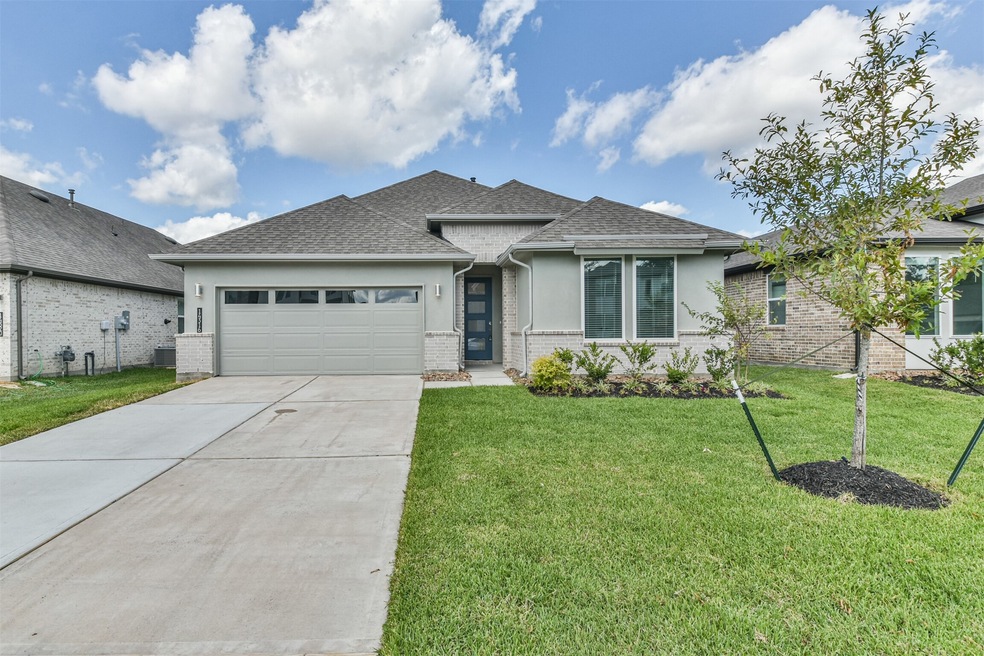 14316 S Hawthorne Hollow Ct, Conroe, TX 77384 - photo 1