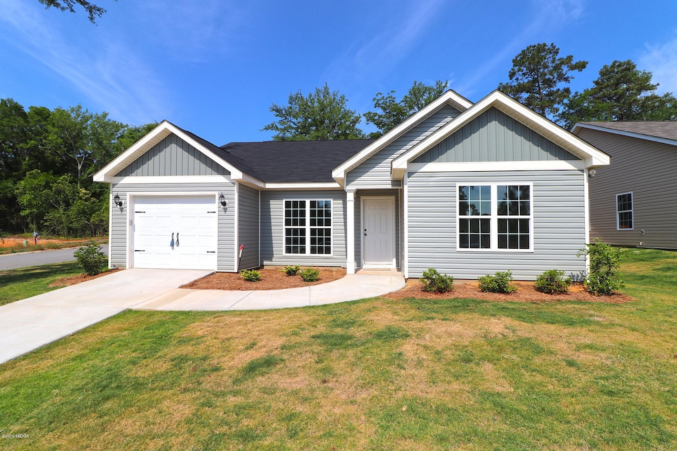 200 Allantown - Front (3)