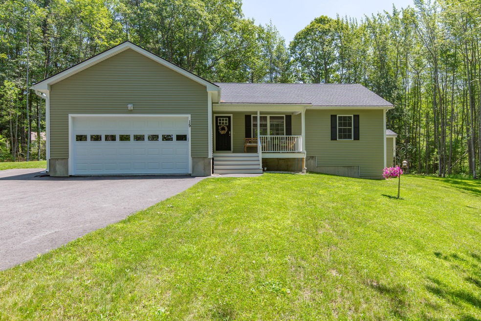 15 Blandings Way