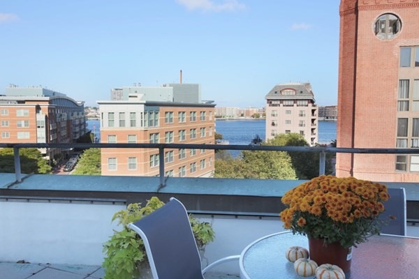 376 Commercial St unit 6D, Boston, MA 02109 - photo 1