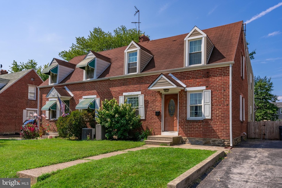 815 Fairview Rd, Swarthmore, PA 19081 - photo 1