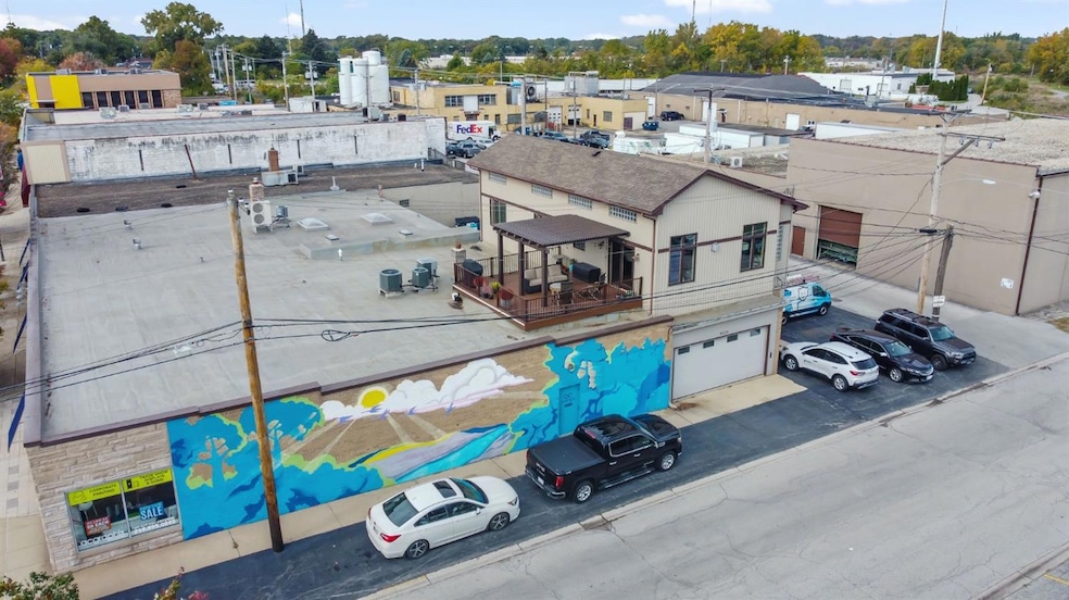 8636 2nd St, Highland, IN 46322 - photo 1