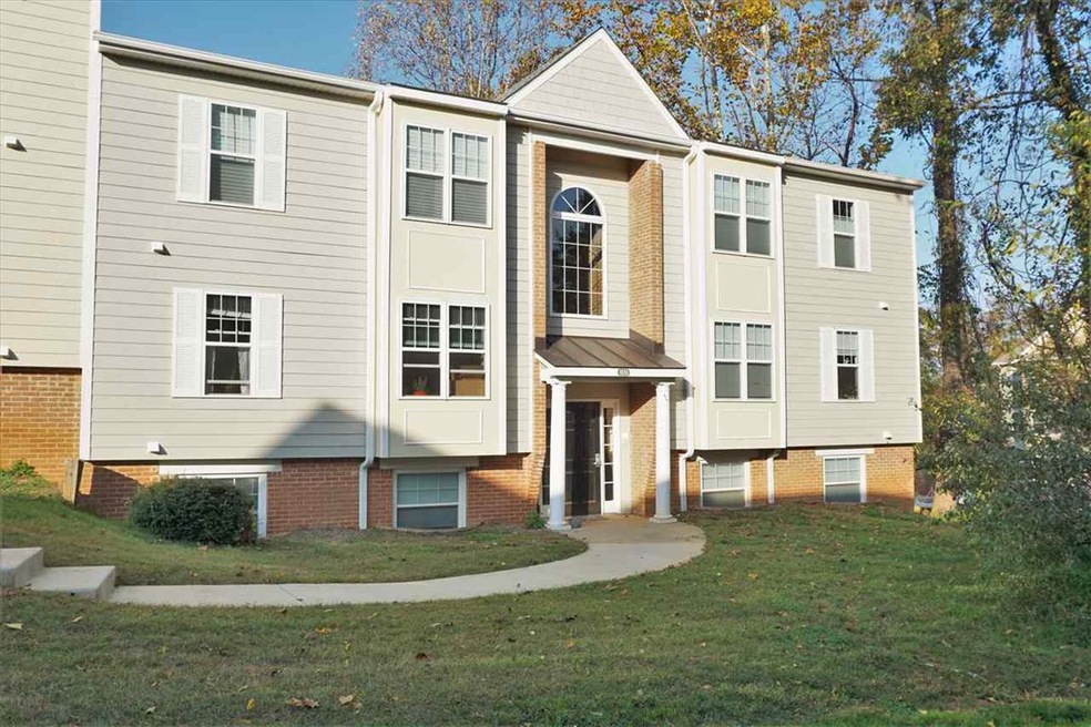 1213 Villa Ln unit A, Charlottesville, VA 22903 - photo 1