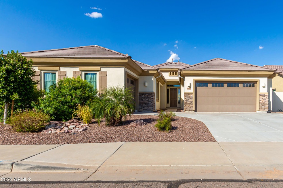 Listing_1250716_Photo_1_ID419008696