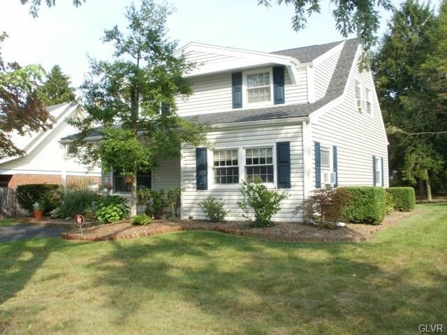 804 Fernwood St, Emmaus, PA 18049 - photo 1