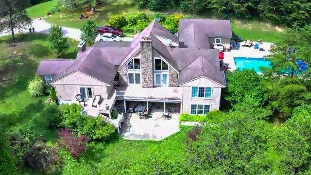 For Sale $735,000