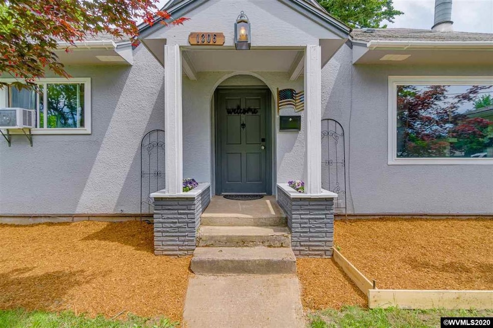 1305 Broadway St SW, Albany, OR 97321 - photo 1