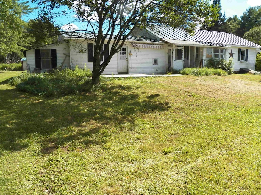 27 N Hedgehog Hill Rd, Newport, NH 03773 - photo 1