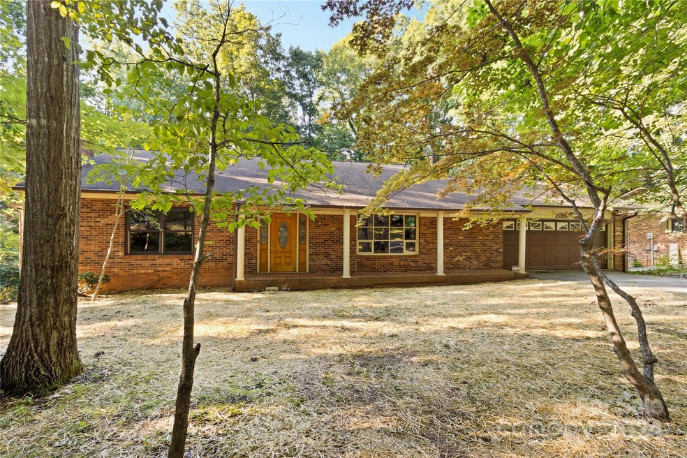 2603 Caroline St, Statesville, NC 28625 - photo 1