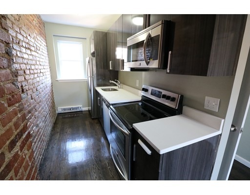 4 Michelangelo St, Boston, MA 02113 - photo 1