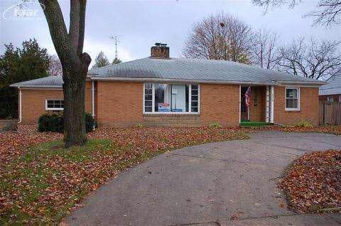 434 S Franklin Ave, Flint, MI 48503 - photo 1